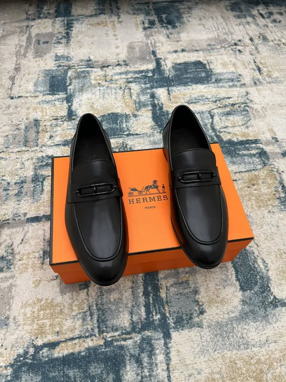 Hermes Shoe 